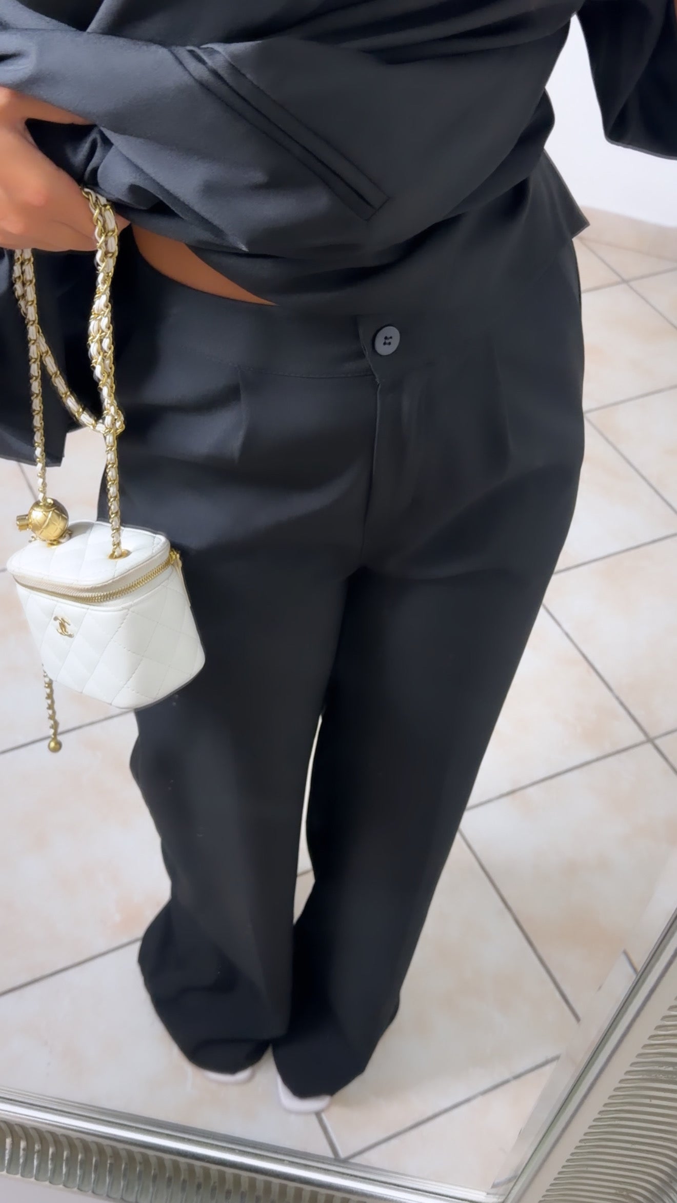 Ensemble blazer manche courte et pantalon [NOIR]