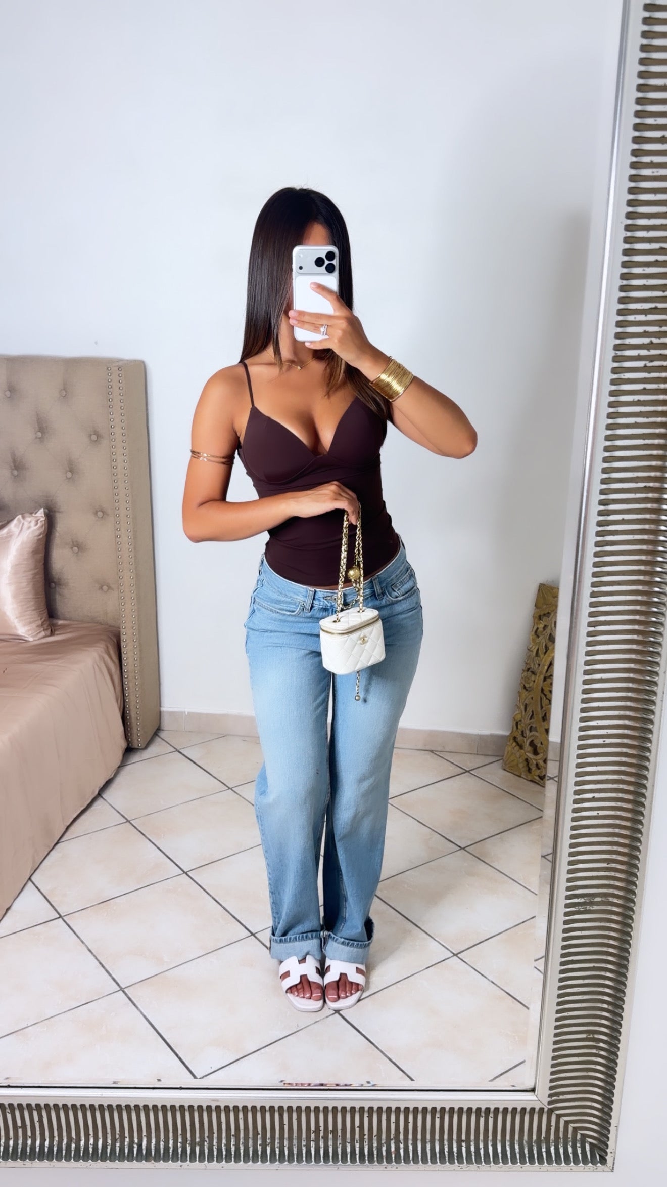 Top décolleté en V structuré [MARRON]