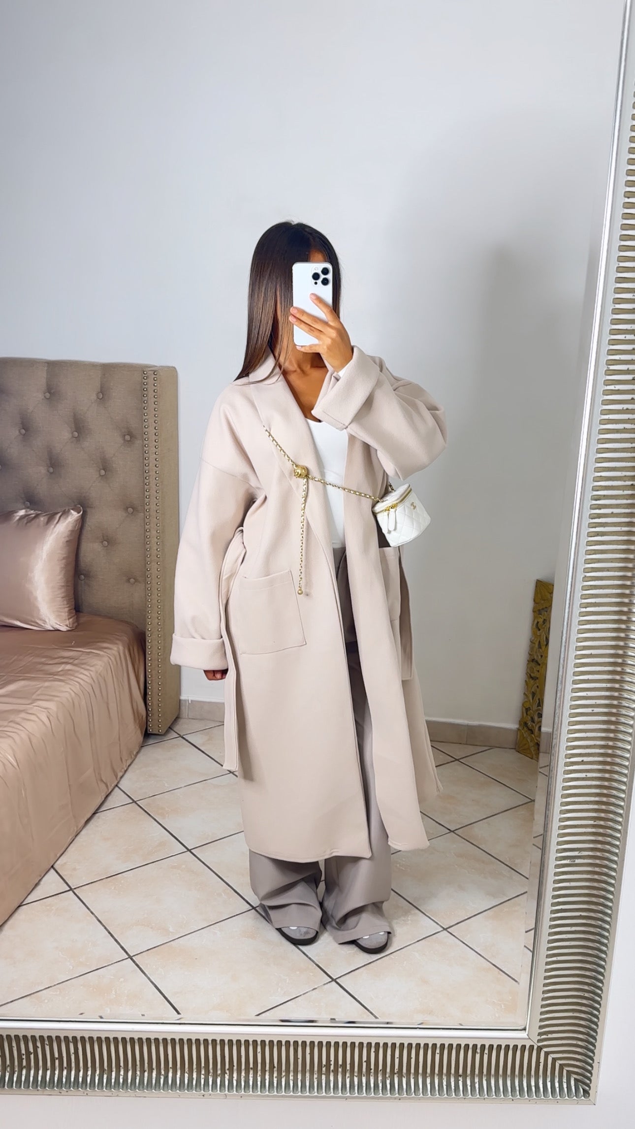 Veste longue style trench oversize à ceinture [BEIGE]