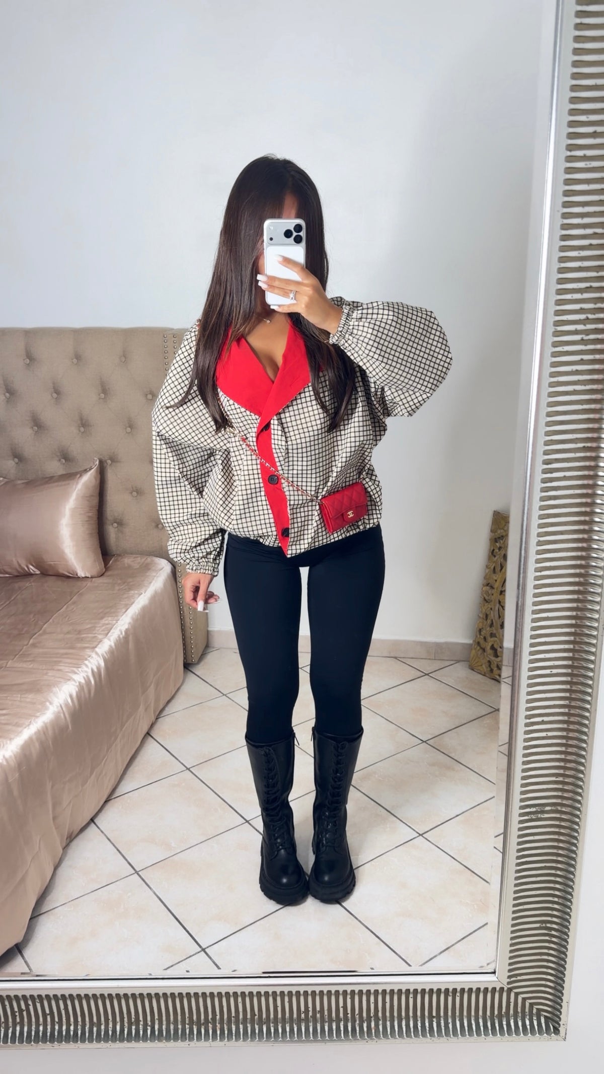 Veste à carreaux revers rouge [CREME]