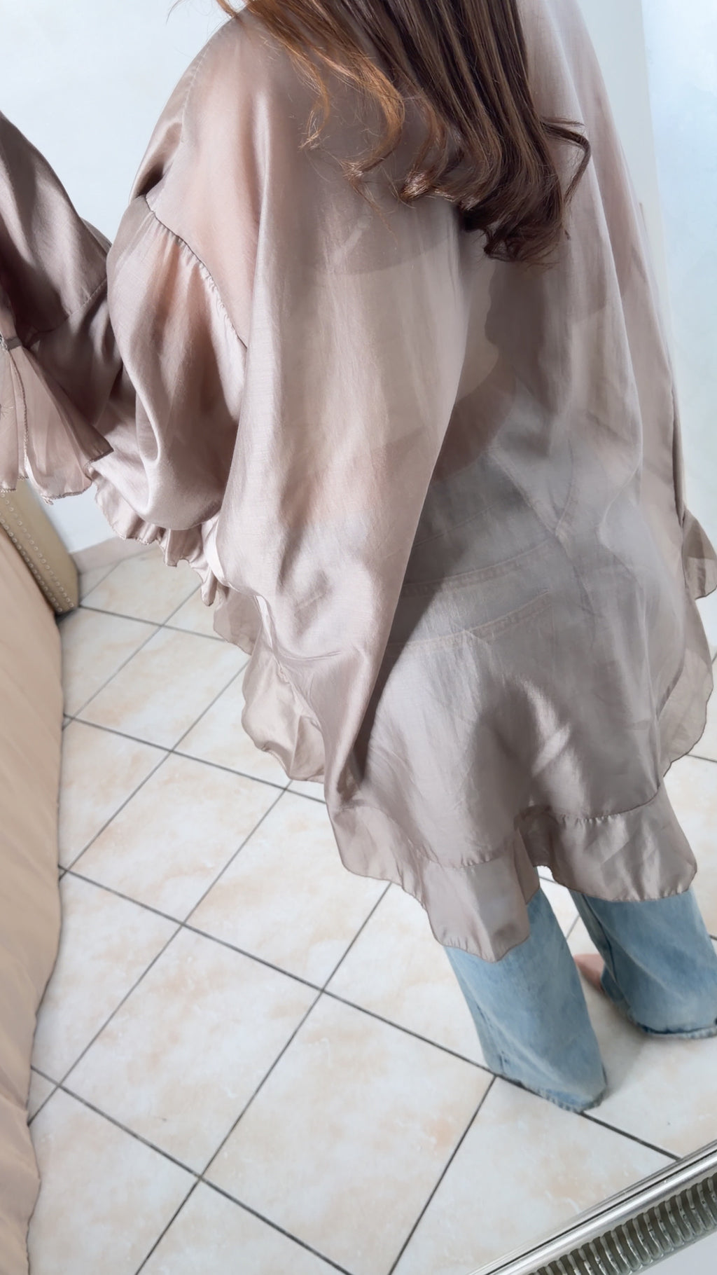Blouse longue à volants [TAUPE]