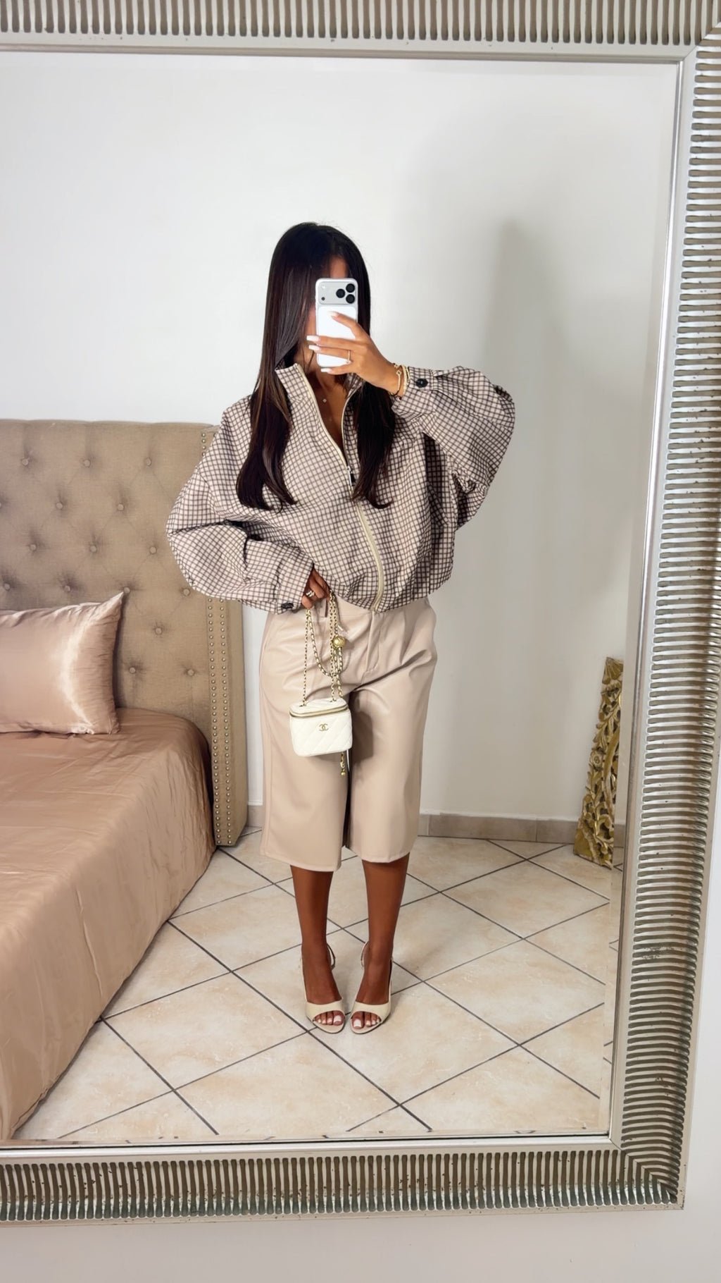 Veste bouffante à carreaux [BEIGE]