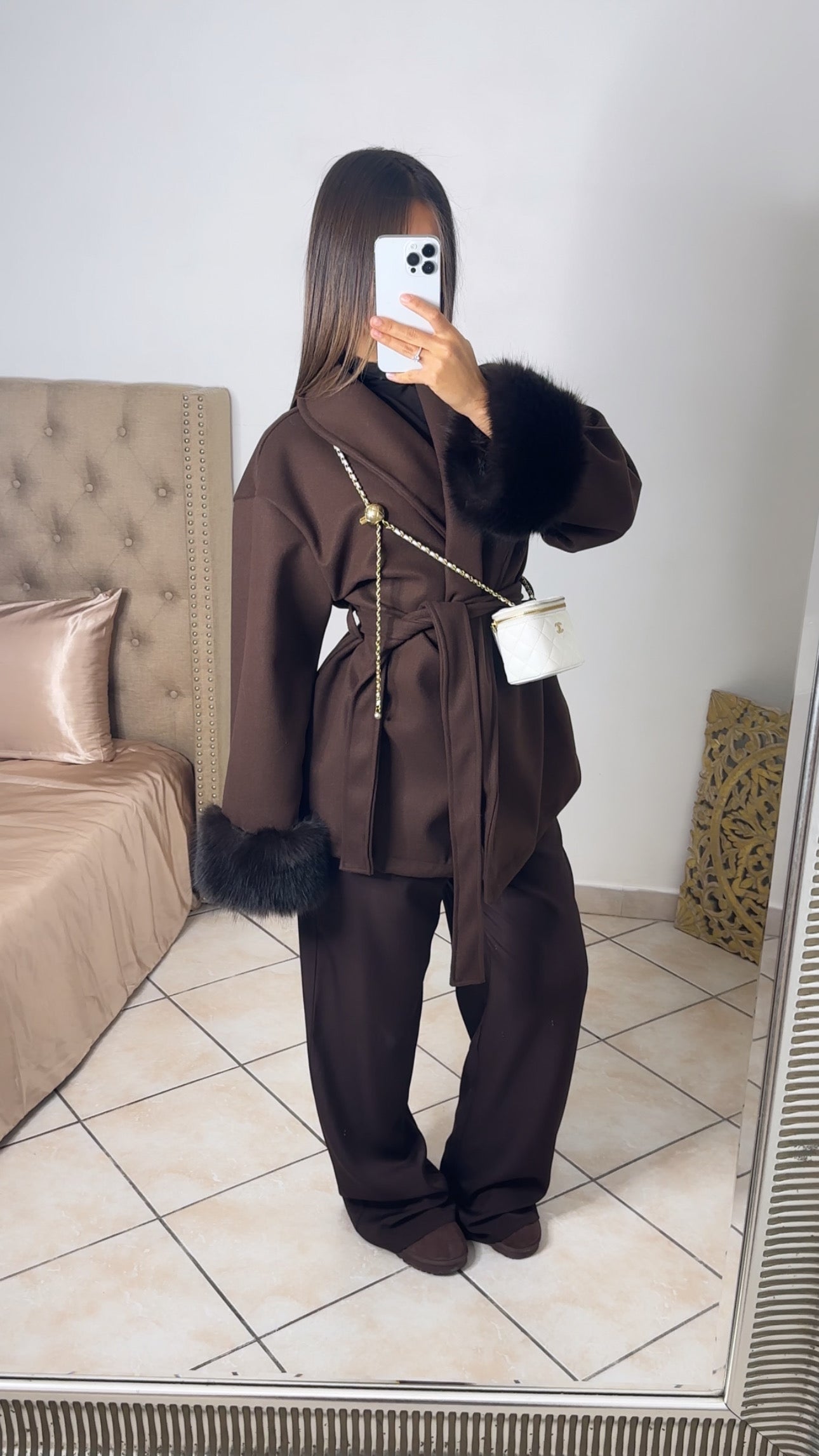 Veste à ceinture avec manches fourrure [MARRON]