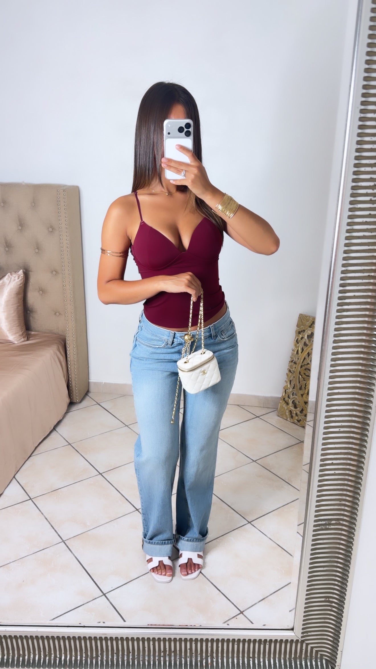Top décolleté en V structuré [PRUNE]