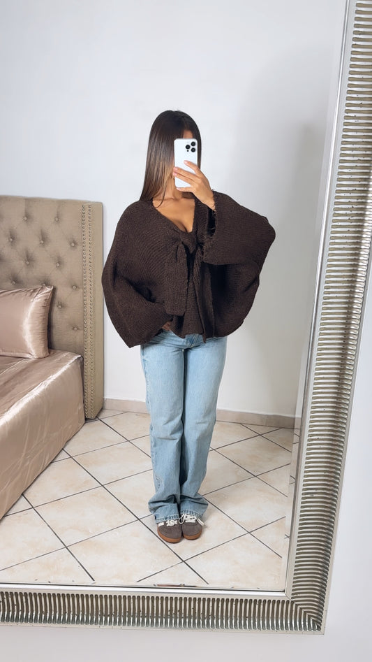 Pull oversize en maille noeud et à manches évasées [MARRON]