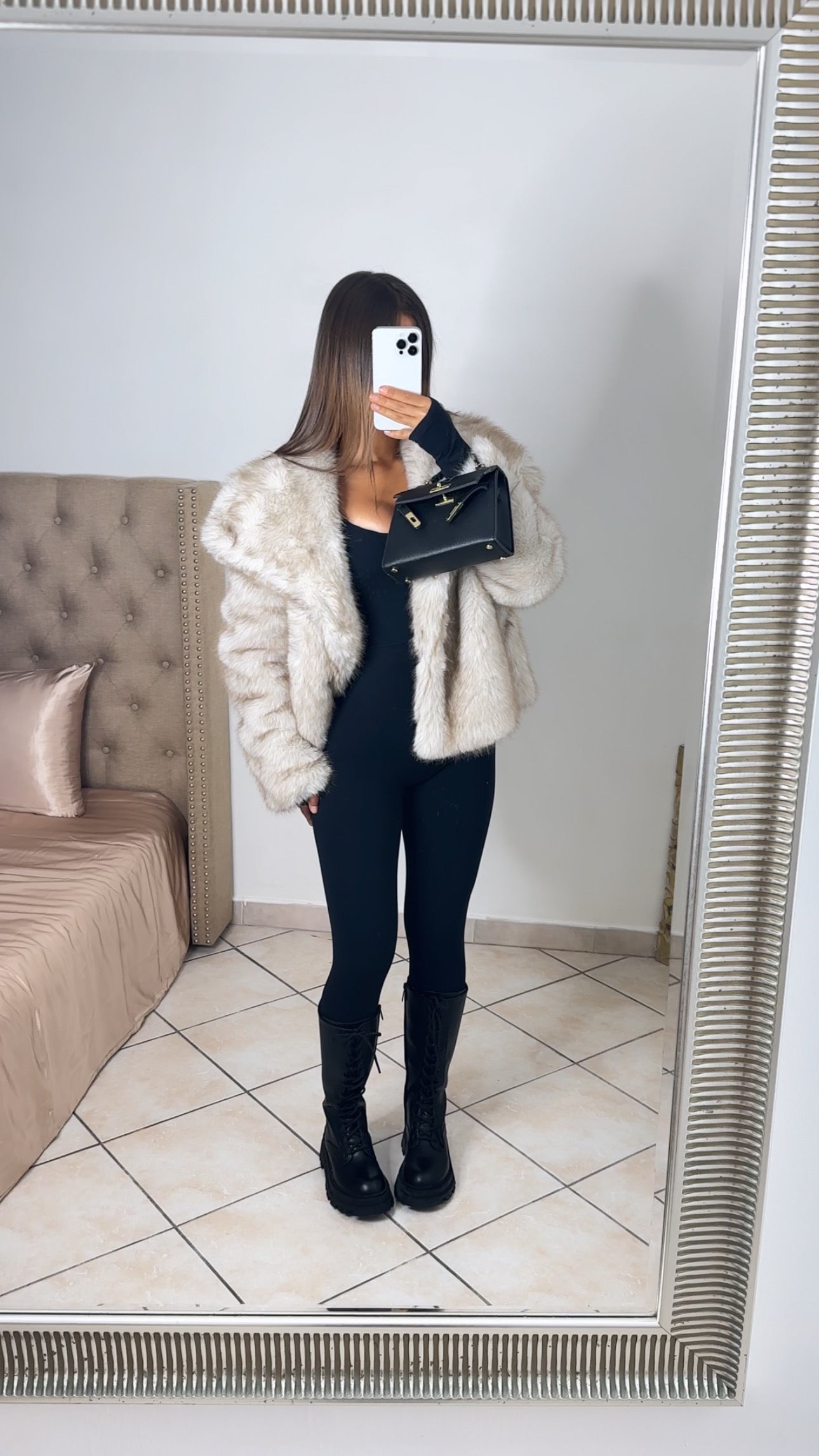 Manteau fausse fourrure [BEIGE]