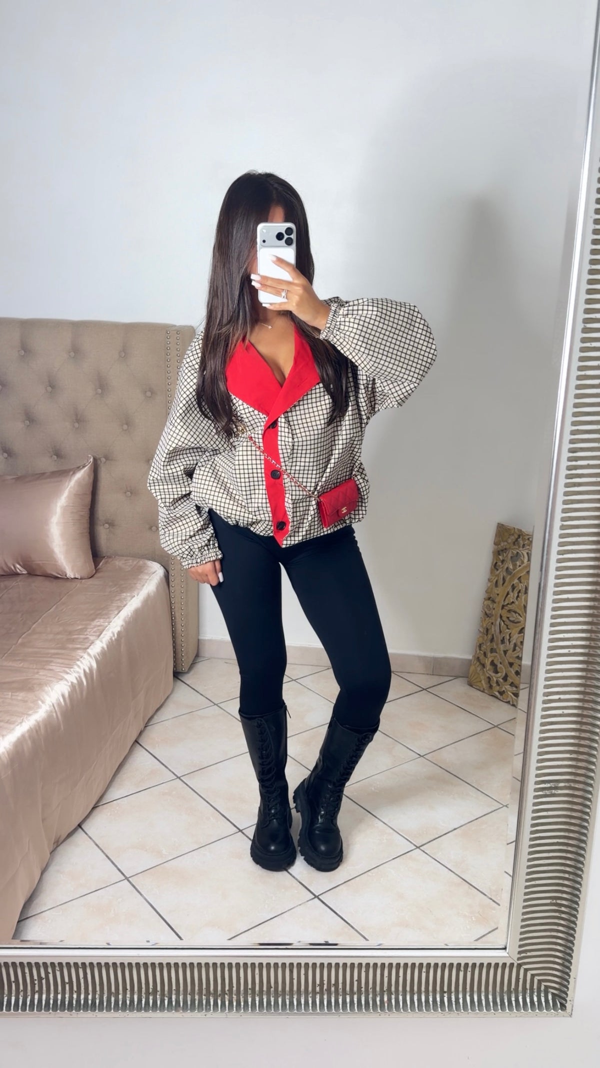 Veste à carreaux revers rouge [CREME]