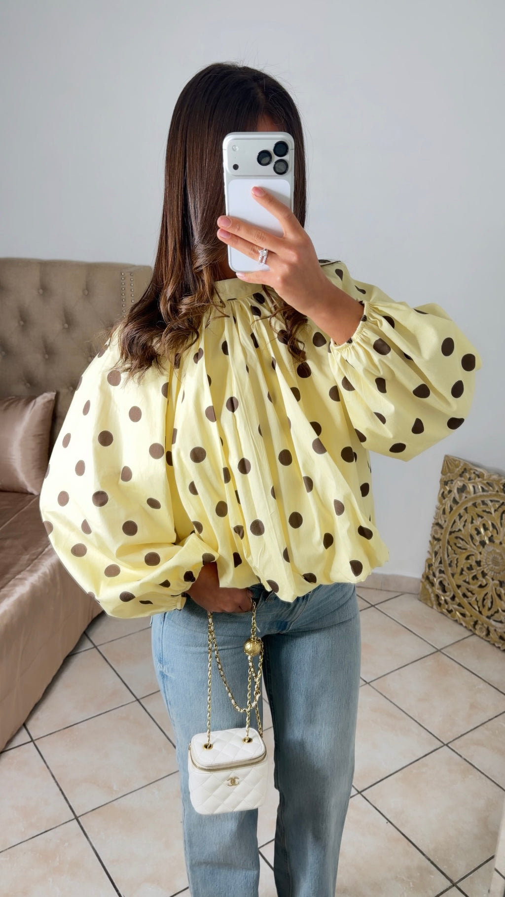 Blouse bouffante à pois à nouer au dos [JAUNE]