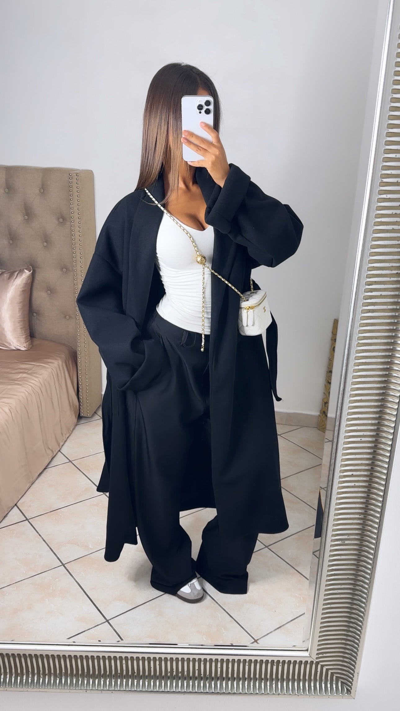 Veste longue style trench oversize à ceinture [NOIR]