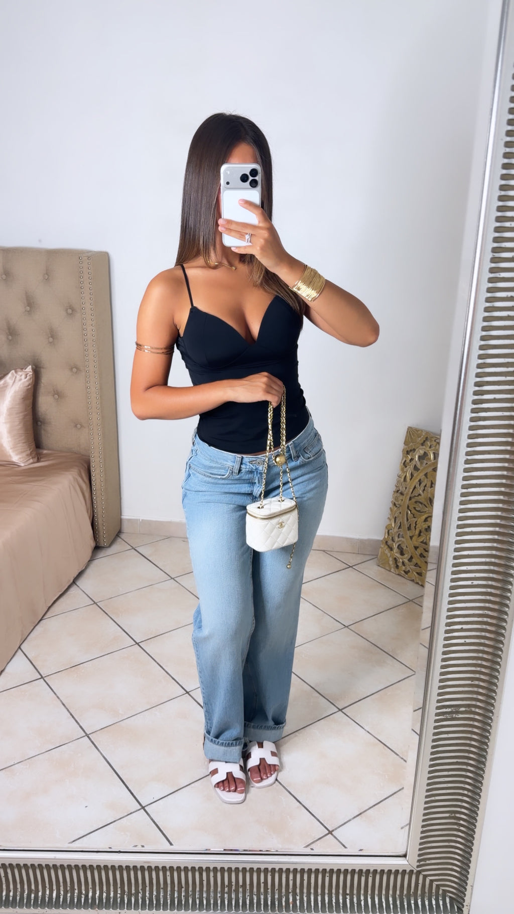 Top décolleté en V structuré [NOIR]