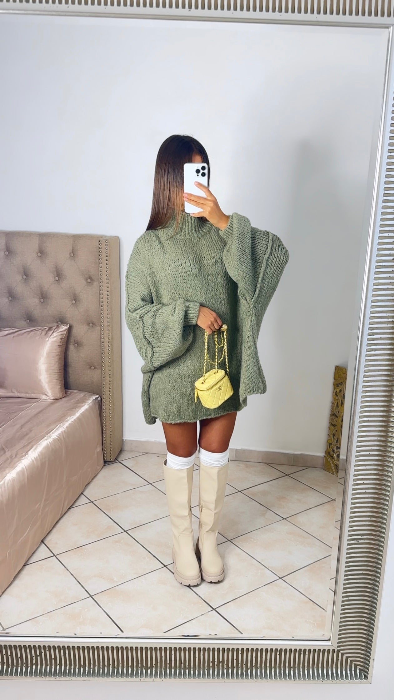 Pull long oversize en maille à col montant [KAKI]