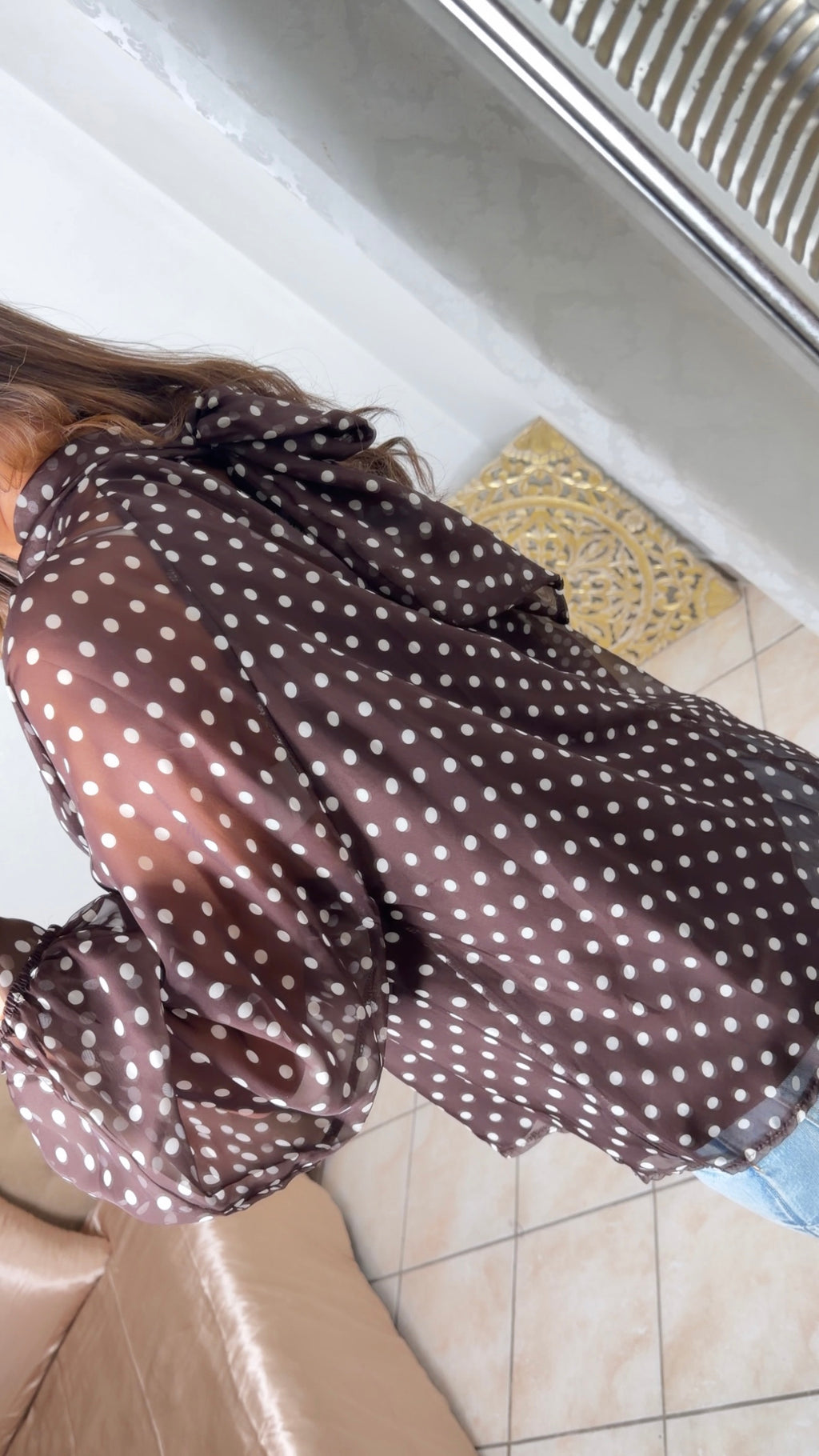 Blouse transparente à pois [MARRON]