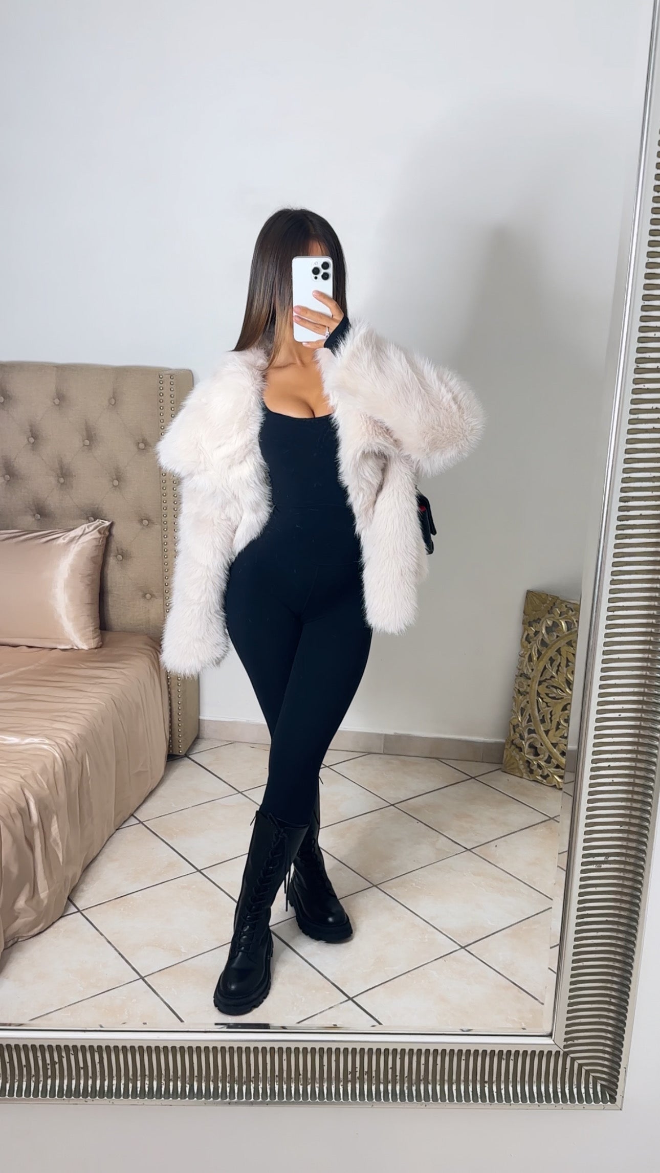 Manteau fausse fourrure [BEIGE]