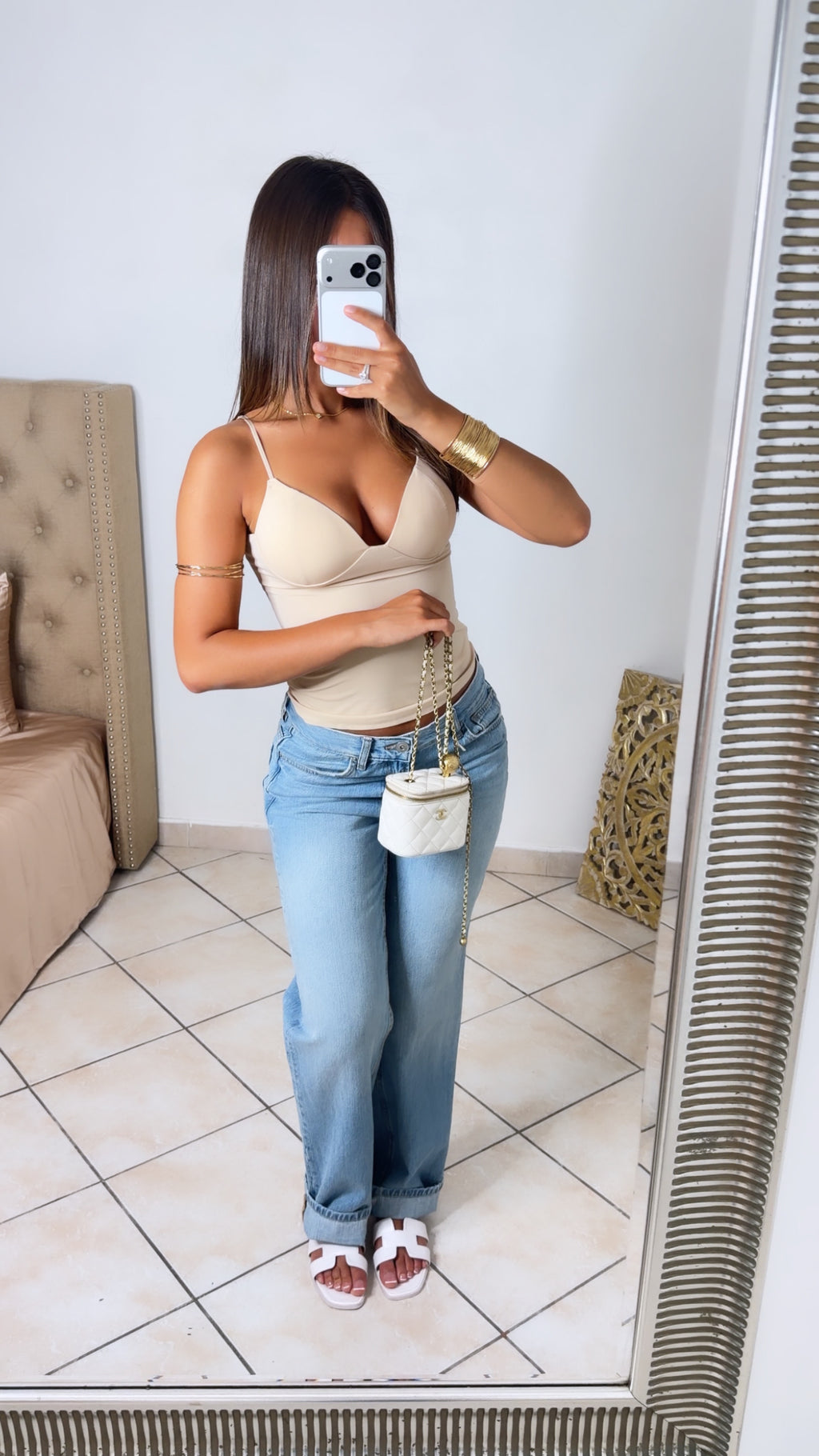 Top décolleté en V structuré [BEIGE]