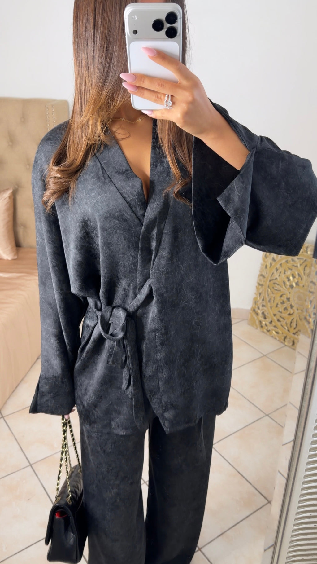 Ensemble kimono et pantalon satinée [NOIR]