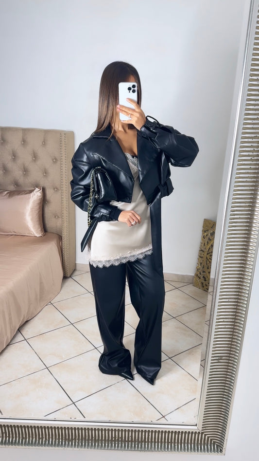 Top satinée asymétrique à dentelles [BEIGE]