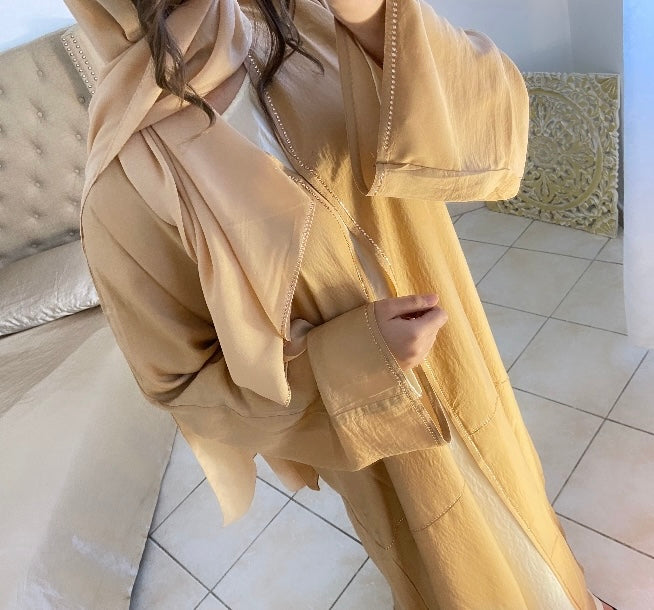 Abaya DUBAÏ NESSA + under abaya + veil